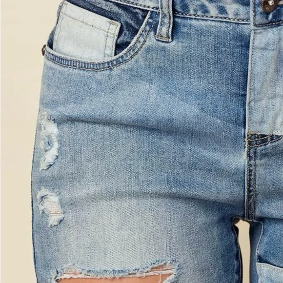 Distressed Patchwork Jeans - Picture 2 of 8